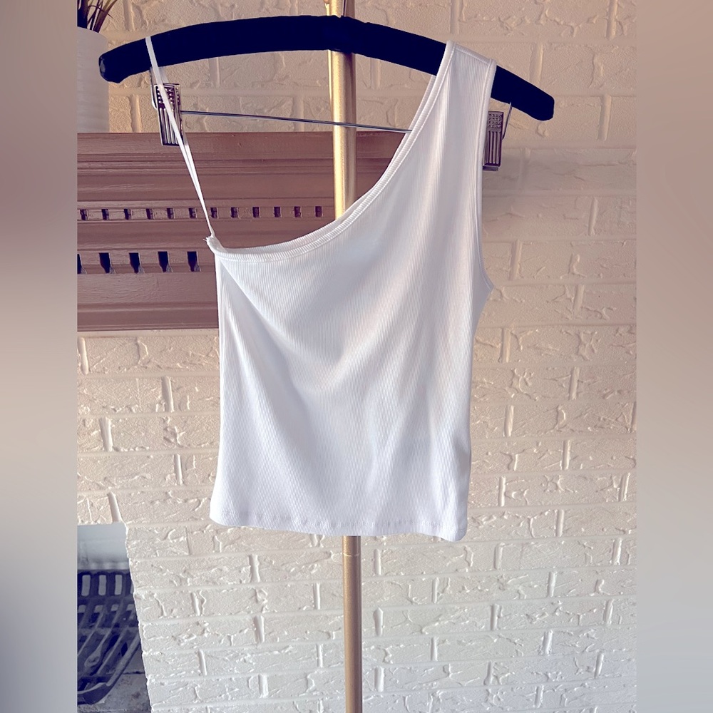 New! Madewell Ribbed One-Shoulder Top